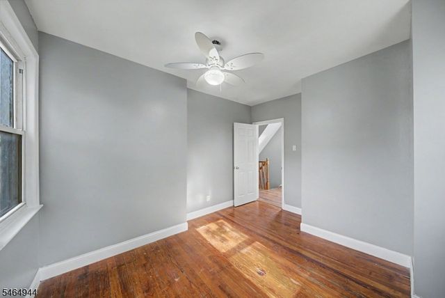 88 Boiling Springs Ave, East Rutherford Boro, NJ 07073