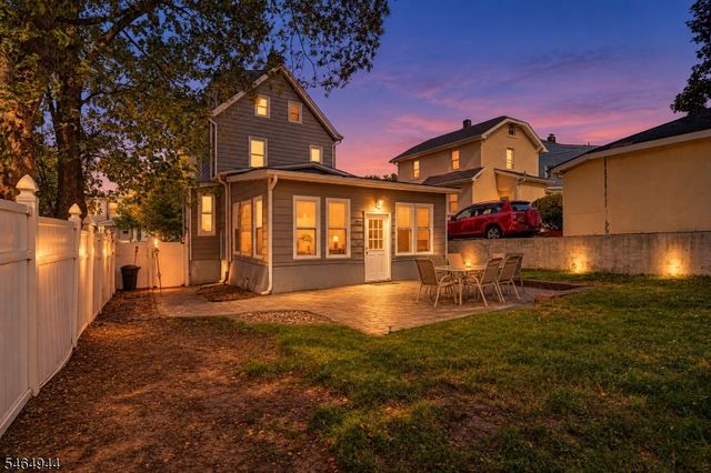 88 Boiling Springs Ave, East Rutherford Boro, NJ 07073