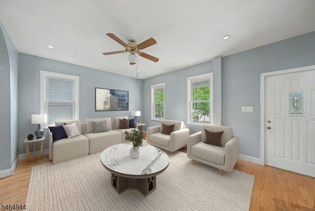 88 Boiling Springs Ave, East Rutherford Boro, NJ 07073