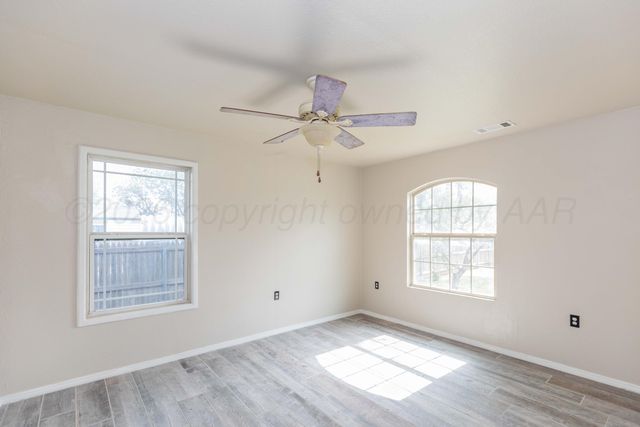 1927 S HIGHLAND Street, Amarillo, TX 79103