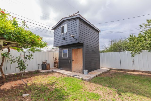 1927 S HIGHLAND Street, Amarillo, TX 79103