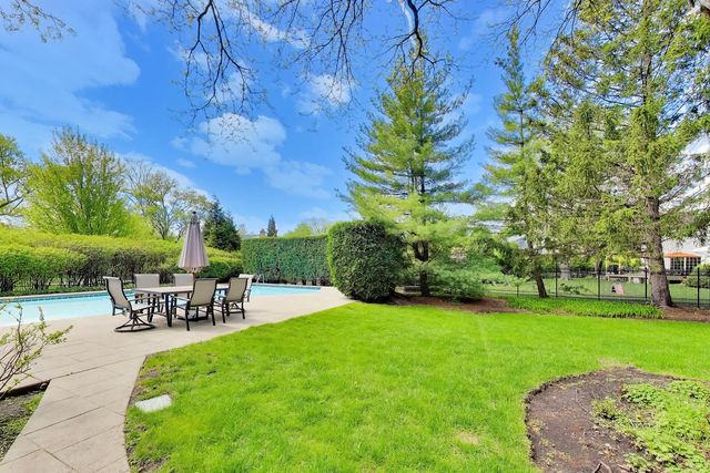 570 Wilmot Road, Deerfield, IL 60015