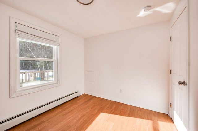 21 Holly Lane, Farmington, NH 03835