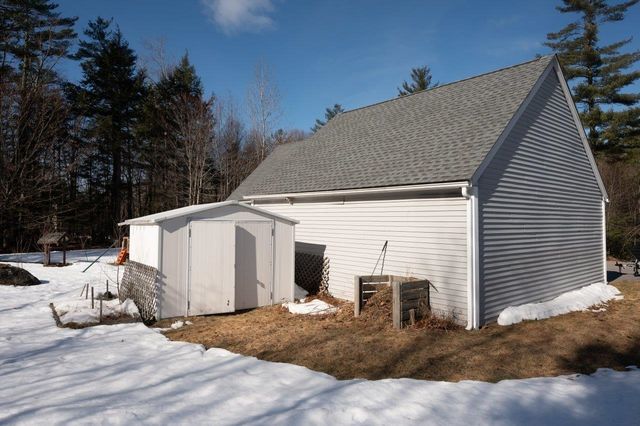 21 Holly Lane, Farmington, NH 03835