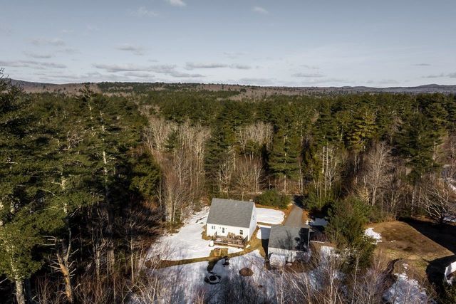 21 Holly Lane, Farmington, NH 03835