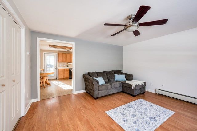 21 Holly Lane, Farmington, NH 03835