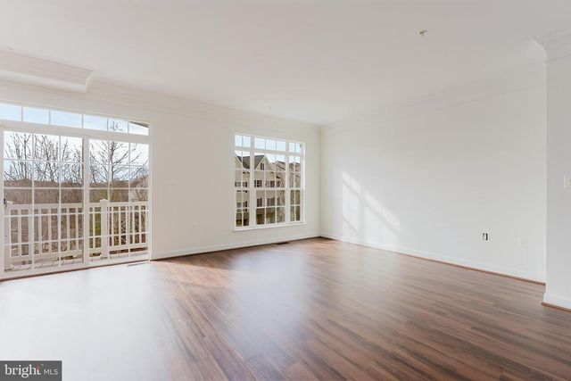 16804 NUTTAL OAK PL, Woodbridge, VA 22191