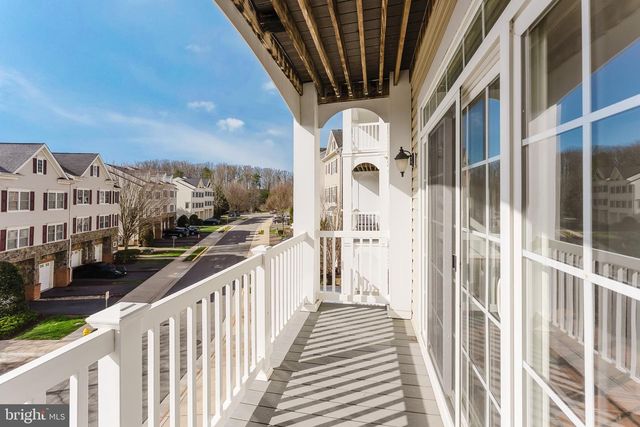 16804 NUTTAL OAK PL, Woodbridge, VA 22191