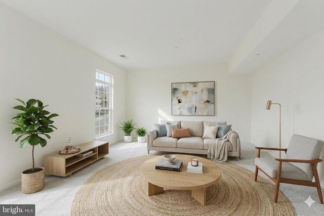 16804 NUTTAL OAK PL, Woodbridge, VA 22191