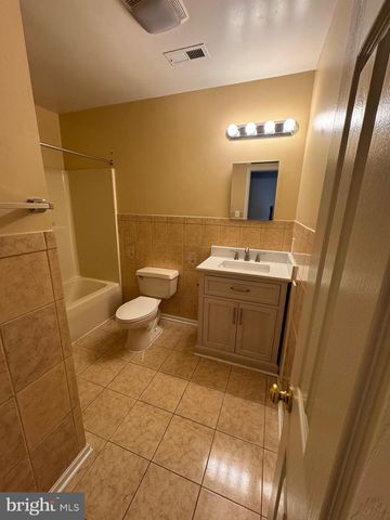 6605 HUNTSHIRE DR, Elkridge, MD 21075