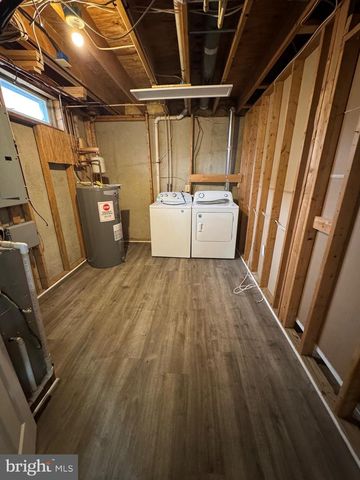 6605 HUNTSHIRE DR, Elkridge, MD 21075