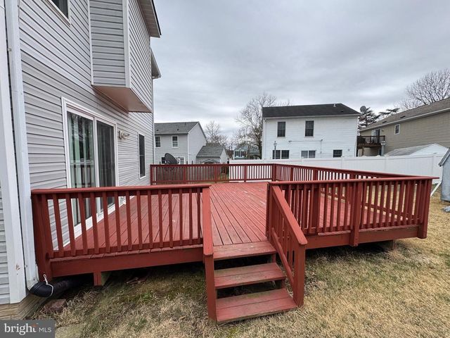 6605 HUNTSHIRE DR, Elkridge, MD 21075