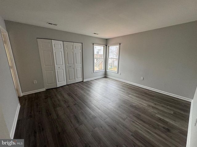 6605 HUNTSHIRE DR, Elkridge, MD 21075