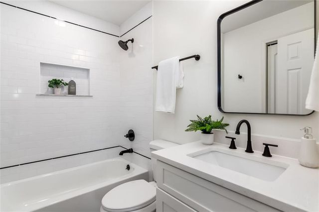 2865 Barrett Court, Powder Springs, GA 30127