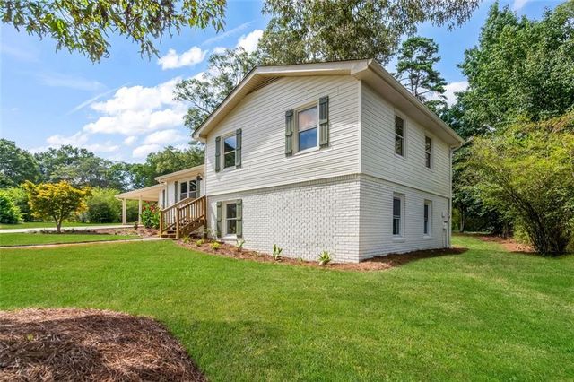 2865 Barrett Court, Powder Springs, GA 30127