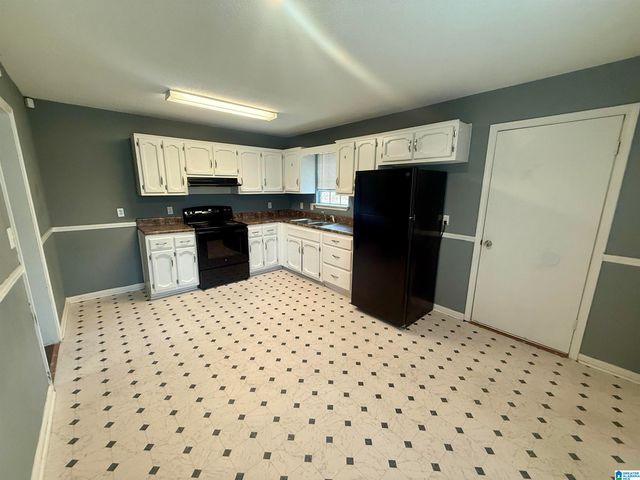 721 14TH AVENUE NW, Center Point, AL 35215