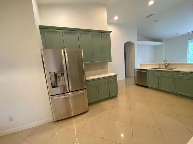 11744 HOLLY CREEK DRIVE, Riverview, FL 33569