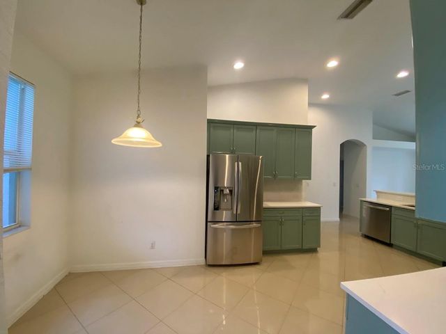 11744 HOLLY CREEK DRIVE, Riverview, FL 33569