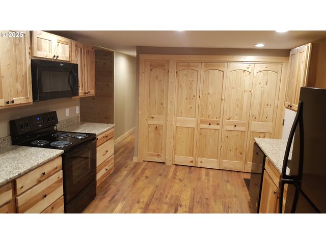 84632 BAILEY Ln, Wallowa Lake, OR 97846