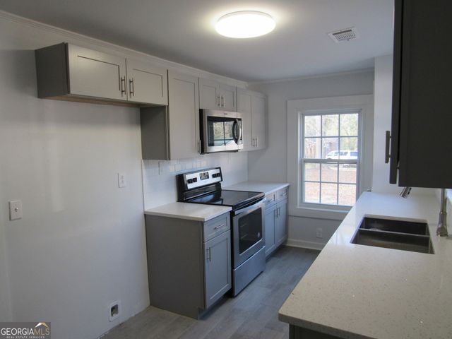 1263 Highland Avenue, Macon, GA 31211