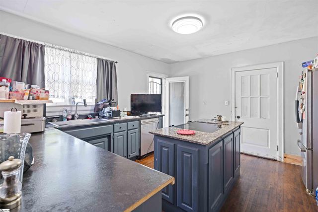 108 West Hampton Avenue, Honea Path, SC 29654