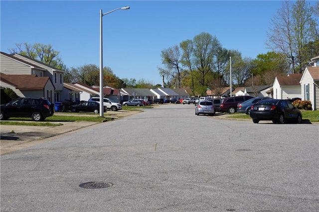 805 Armistine CT, Virginia Beach, VA 23462