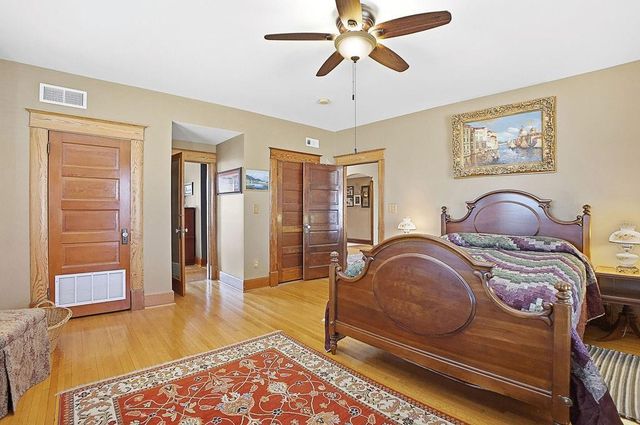 2028 Clay Street, St Joseph, MO 64501