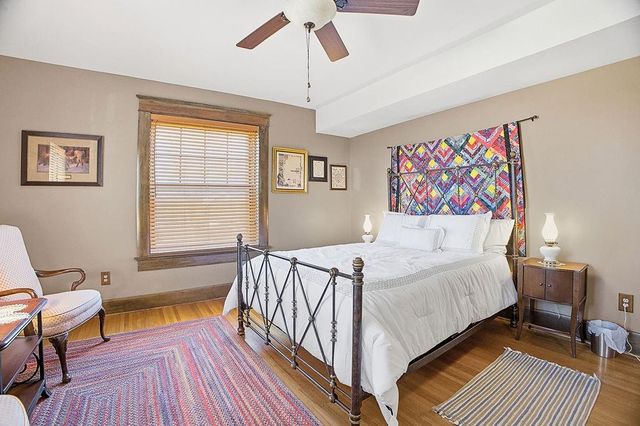 2028 Clay Street, St Joseph, MO 64501