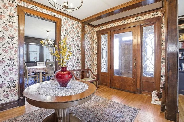 2028 Clay Street, St Joseph, MO 64501