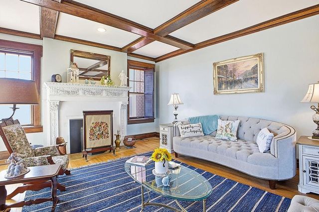 2028 Clay Street, St Joseph, MO 64501