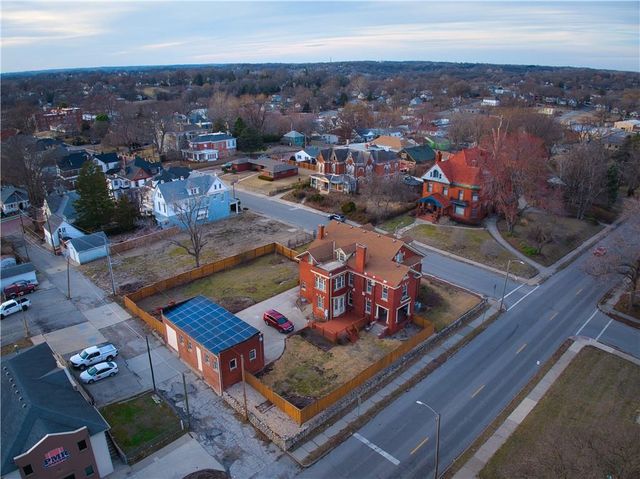 2028 Clay Street, St Joseph, MO 64501