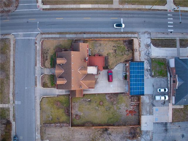 2028 Clay Street, St Joseph, MO 64501