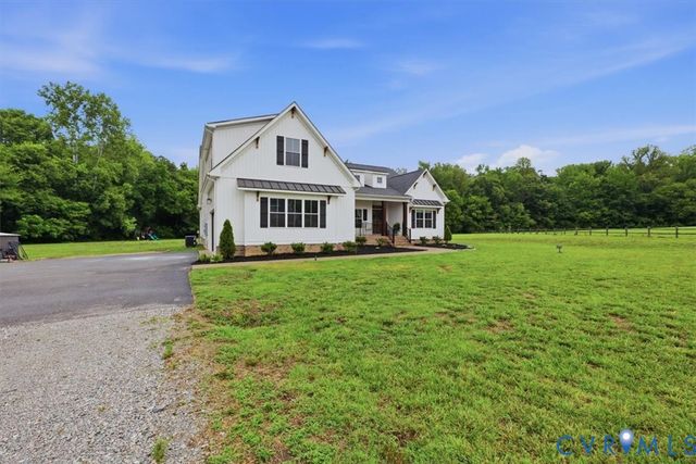 8085 Old Ridge Rd, Beaverdam, VA 23005