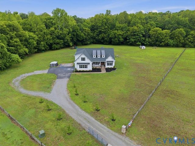 8085 Old Ridge Rd, Beaverdam, VA 23005