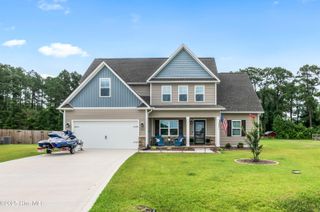 410 Silverstone Place, Hubert, NC 28539