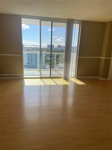 13499 Biscayne Blvd 1506, North Miami, FL 33181