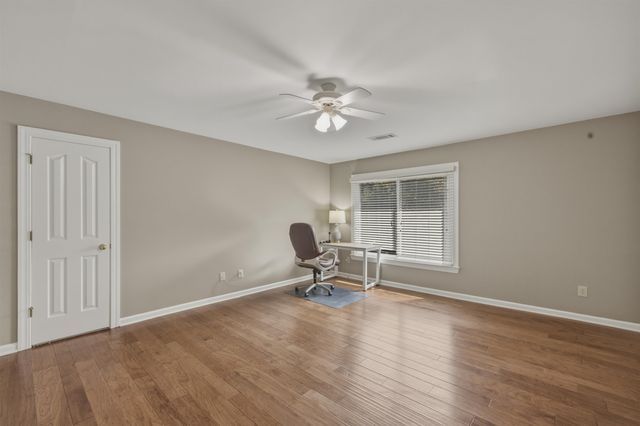 9533 DOGWOOD ESTATES DR, Germantown, TN 38139