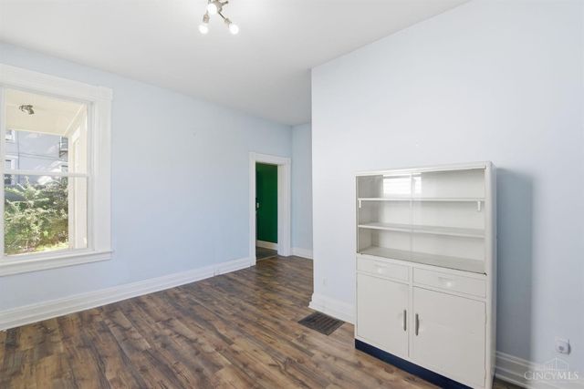 802 Delhi Avenue, Cincinnati, OH 45204
