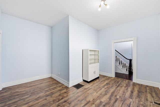 802 Delhi Avenue, Cincinnati, OH 45204