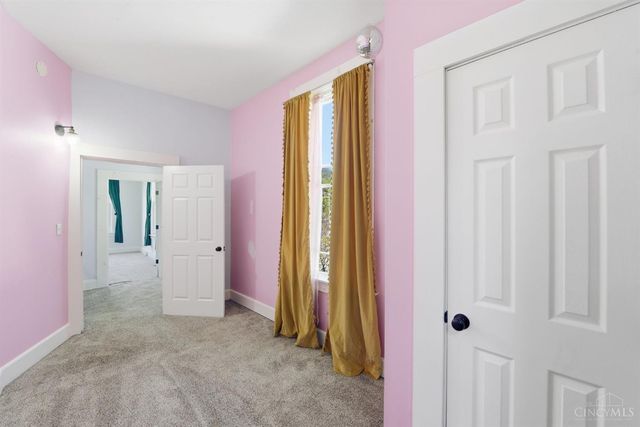 802 Delhi Avenue, Cincinnati, OH 45204