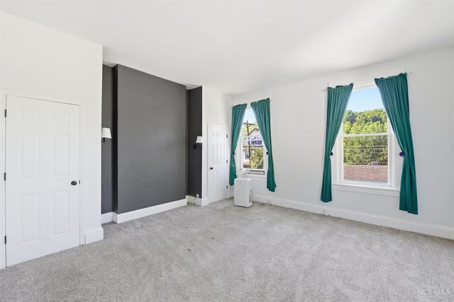 802 Delhi Avenue, Cincinnati, OH 45204