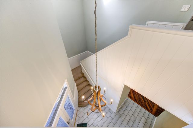 2524 Nantucket Drive B, Houston, TX 77057