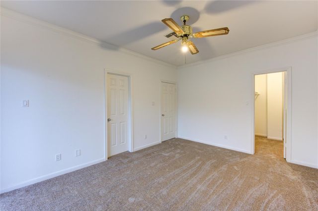2524 Nantucket Drive B, Houston, TX 77057