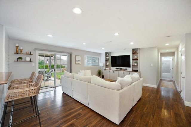 6806 Lakewood Way, Orangevale, CA 95662