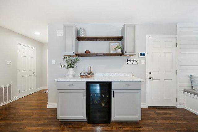 6806 Lakewood Way, Orangevale, CA 95662