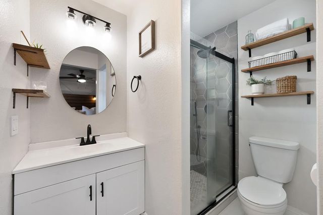 6806 Lakewood Way, Orangevale, CA 95662