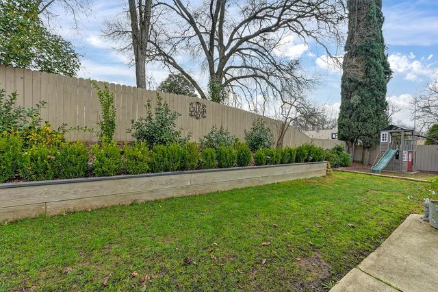 6806 Lakewood Way, Orangevale, CA 95662