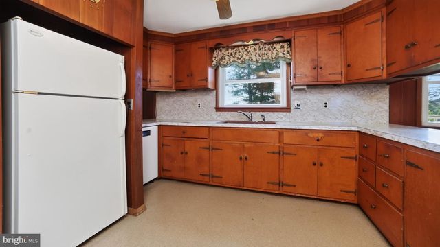 254 STREET RD, Cochranville, PA 19330