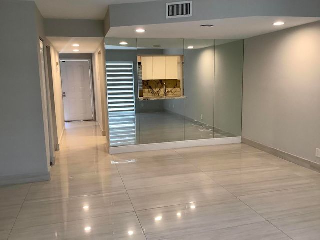 81 Deer Creek Road 101 - J, Deerfield Beach, FL 33442