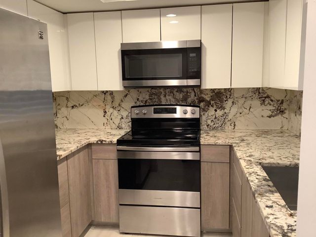 81 Deer Creek Road 101 - J, Deerfield Beach, FL 33442